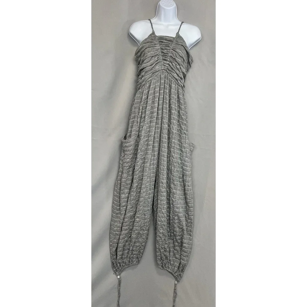 White Birch Sleeveless Halter Tie Back Woven‎ Jumpsuit Sz XL Women's